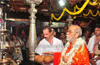 Gokarna Parthagali  Mutt seer blesses devotees at Sri Venkatramana Temple